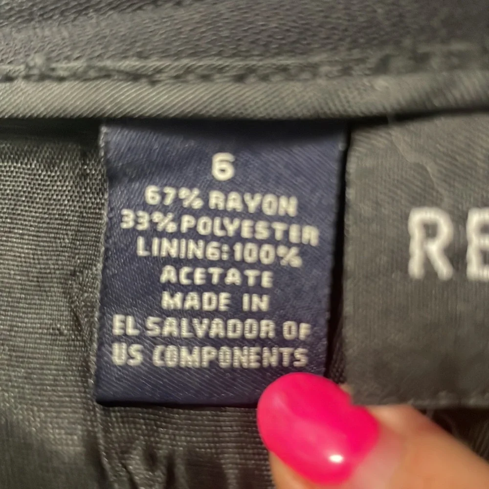 REQUIREMENTS SKIRT